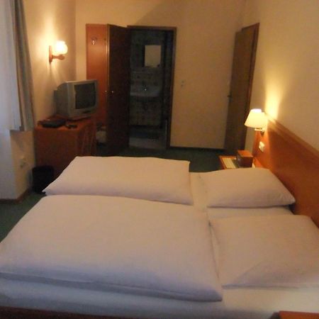 Gasthof Rotes Ross Zell im Fichtelgebirge Bagian luar foto