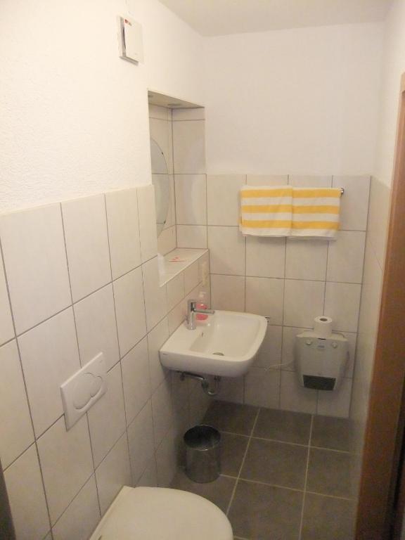 Gasthof Rotes Ross Zell im Fichtelgebirge Ruang foto